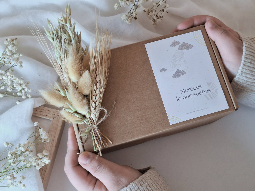 Soy candle gift pack "You deserve what you dream of.."