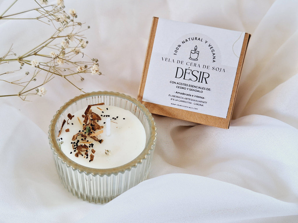 Soy candle in glass jar (mini) cedar and sandalwood