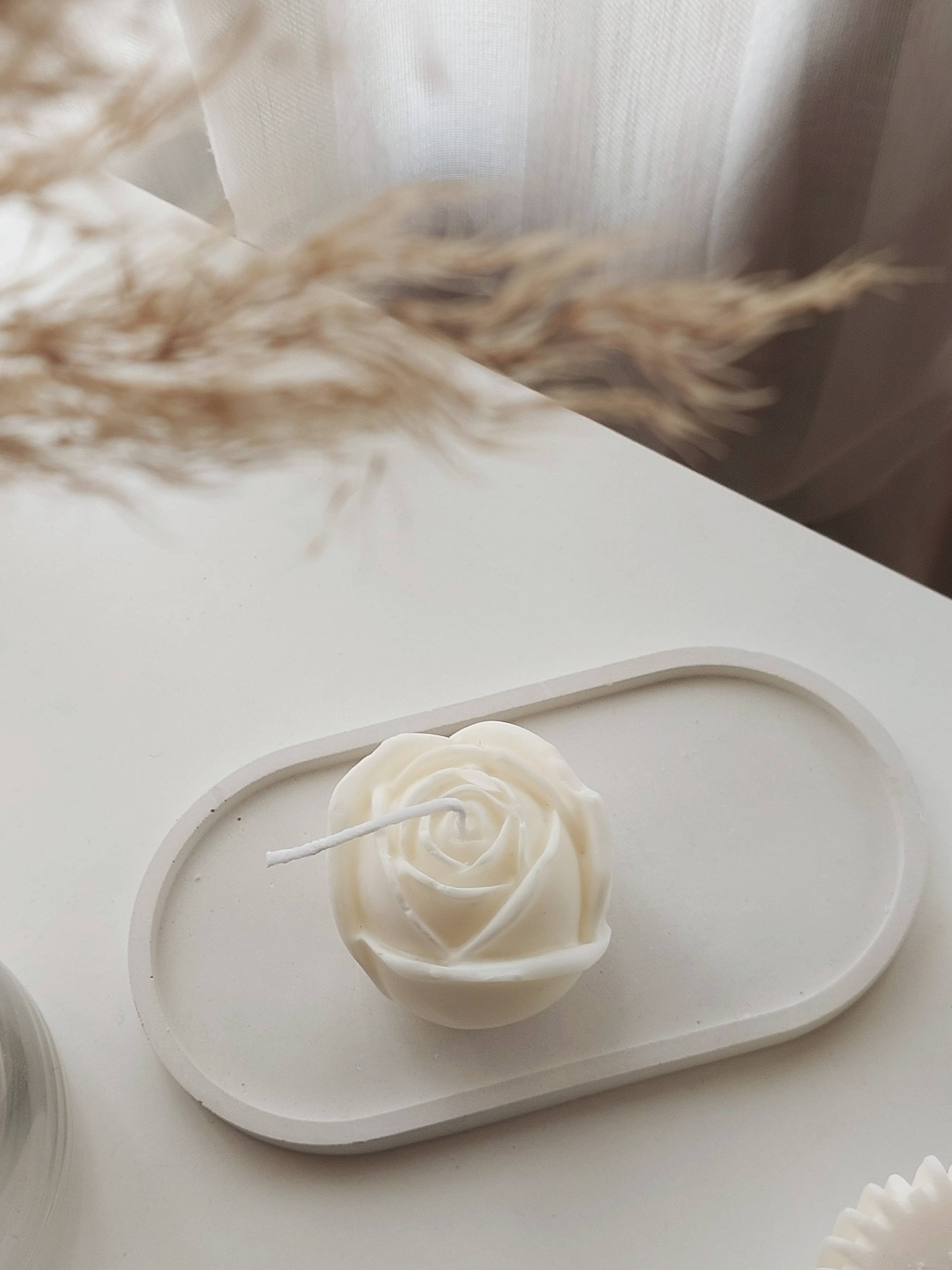 Decorative soy wax candle, ylang-ylang flower and jasmine