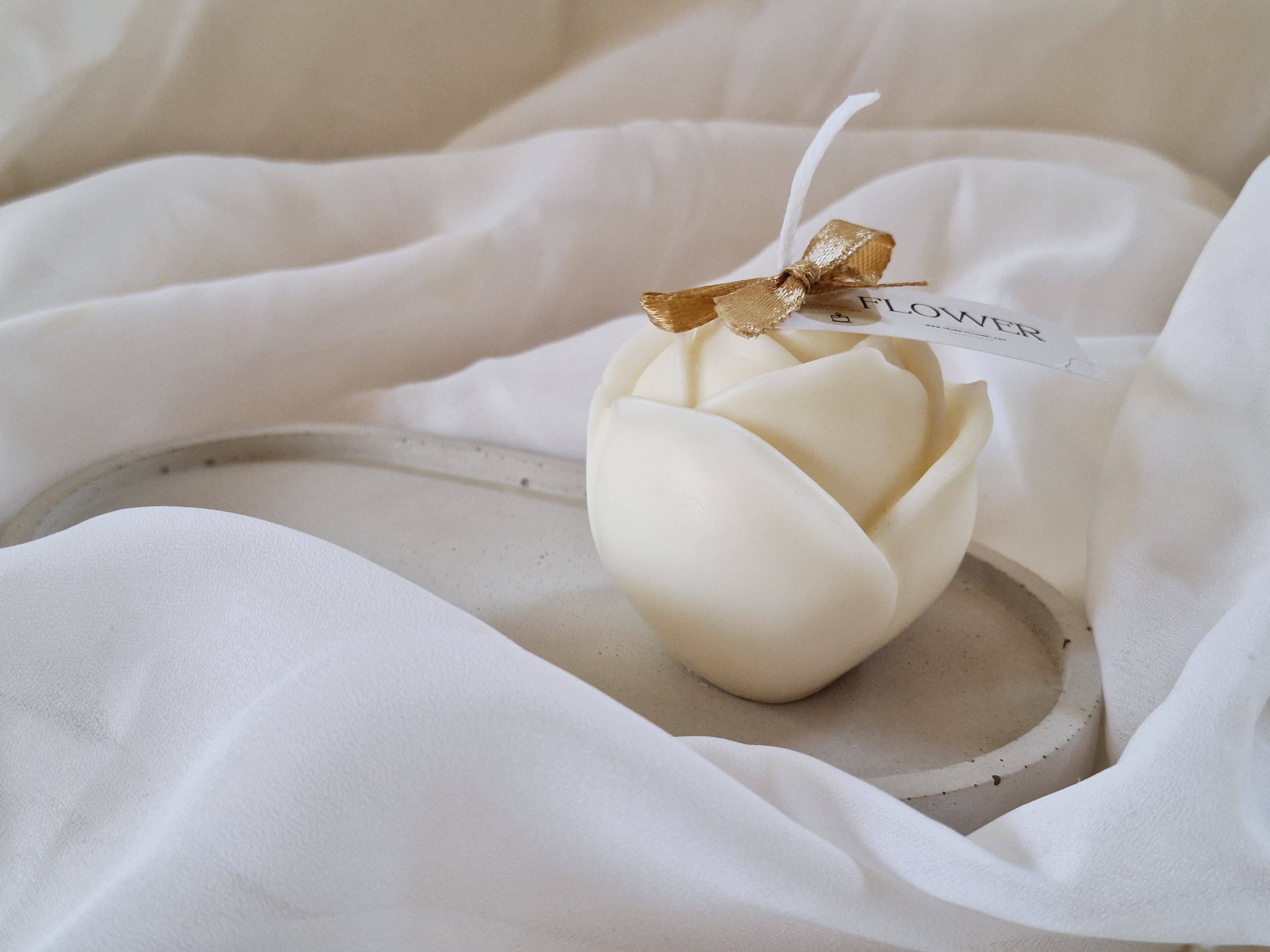 Decorative soy wax candle, ylang-ylang flower and jasmine